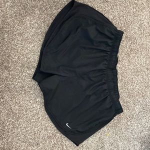 Nike dry fit size 2x mesh lined athletic shorts
